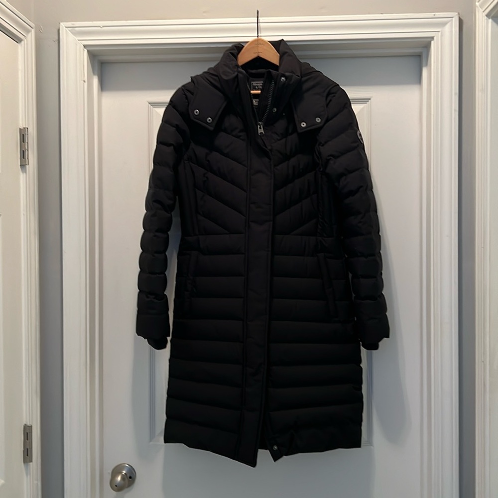 Abercrombie & Fitch long stretch hooded down coat